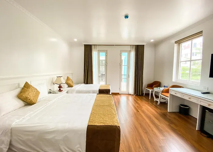 Hotel Khach San Time Lotus