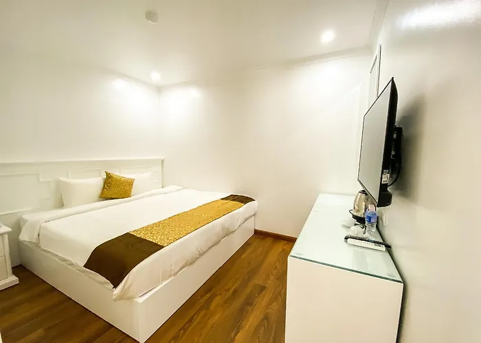 Hotel Khach San Time Lotus