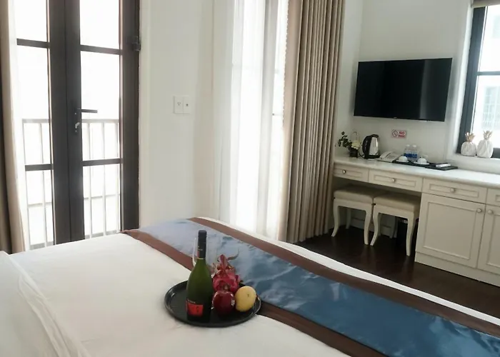 Hotel Khach San Time Lotus Hạ Long